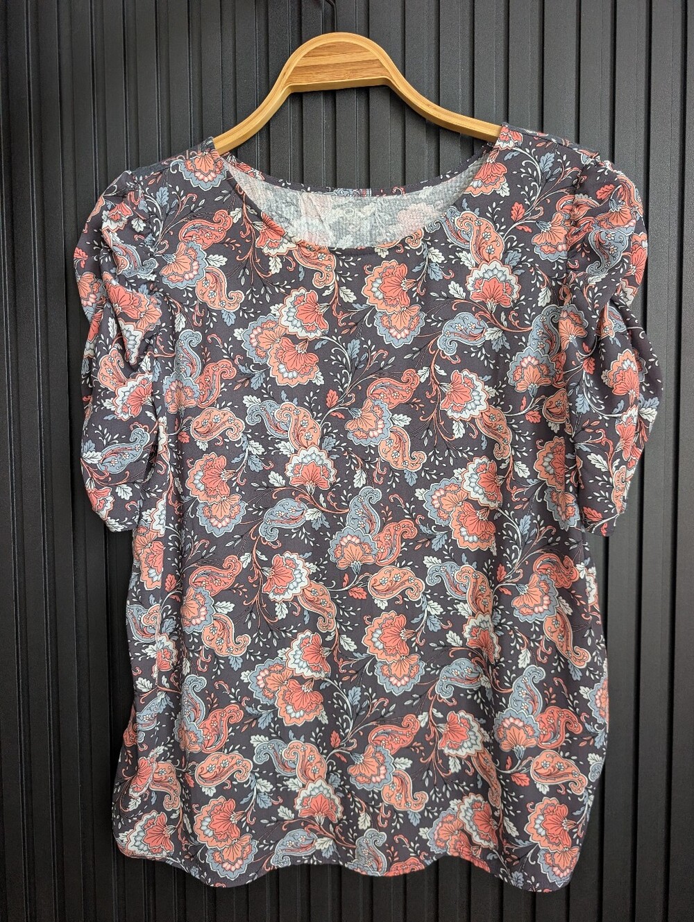 LOFT Outlet women's blouse with a whimsical floral + Paisley Pattern